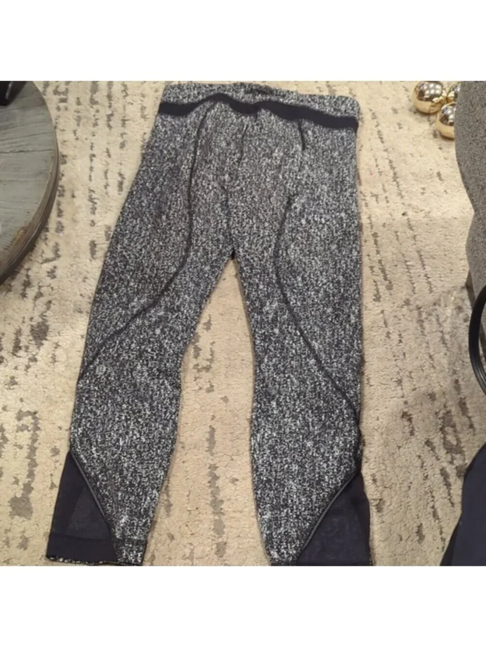 Lululemon Inspire Tight II Power Luxtreme Suited Jacquard Black White / Black